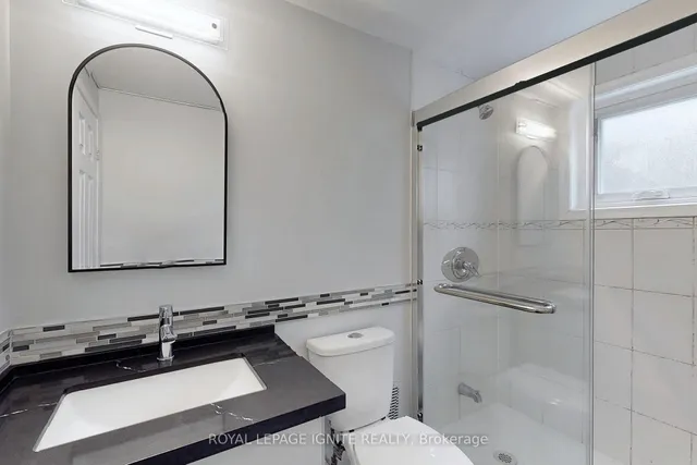 Additional image 36 of 47 Marthclare Ave