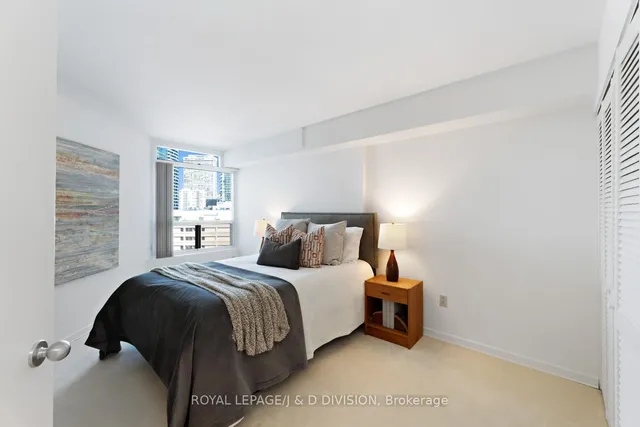 Additional image 8 of 25 Maitland St Unit 1708