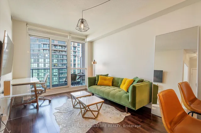 Additional image 11 of 215 Fort York Blvd Unit 3407