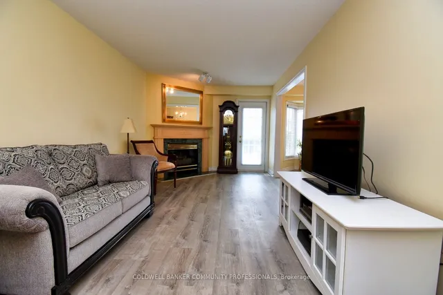 Additional image 10 of 151 Dicenzo Dr