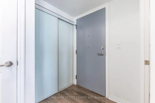 Additional image 4 of 80 Esther Lorrie Dr Unit 719