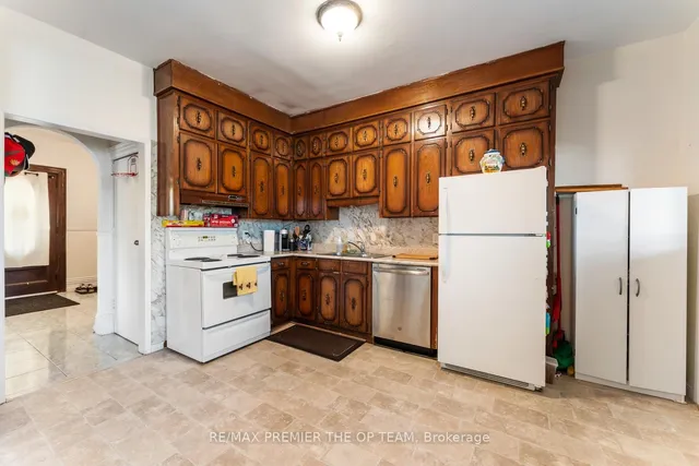 Additional image 13 of 15 Joseph St