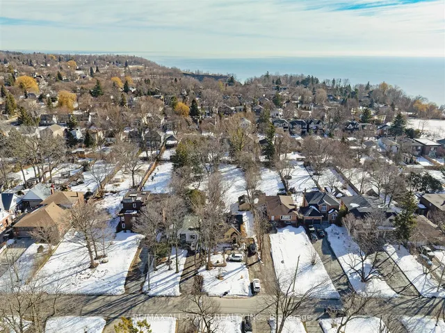 Additional image 12 of 43 Larwood Blvd
