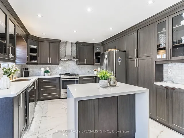 Additional image 13 of 44 Hollybush St