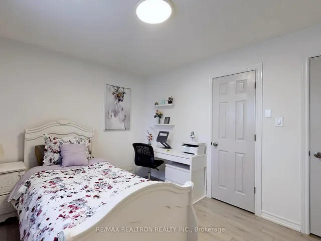 Additional image 20 of 33 Angus Dr