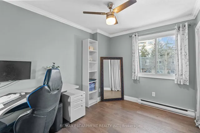 Additional image 23 of 684 Dynes Rd Unit 5