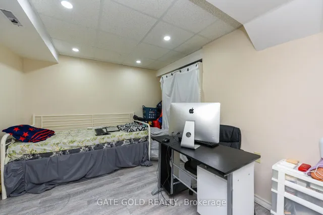 Additional image 44 of 23 HARTFORD Tr