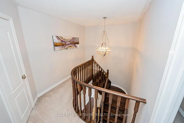 Additional image 20 of 12 Hatton Crt