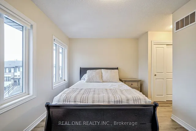 Additional image 21 of 527 Shaver Rd Unit 10