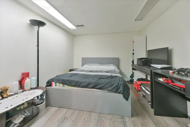 Additional image 26 of 28 Clevedon St