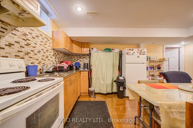 Additional image 43 of 7 Bonavista Dr