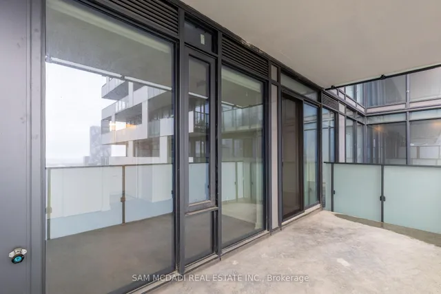 Additional image 5 of 20 Lombard St Unit 3608