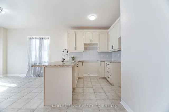 Additional image 21 of 18 Templeton Crt