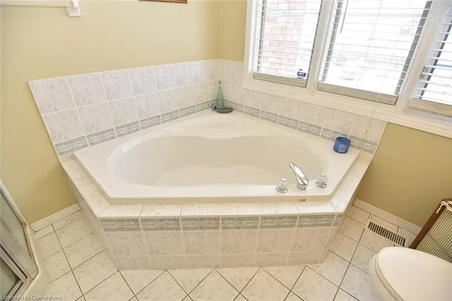 Additional image 29 of 58 Liam Dr