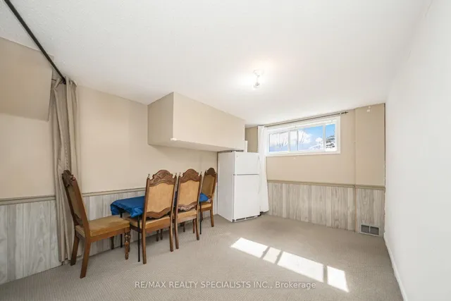 Additional image 36 of 158 Hickson Dr