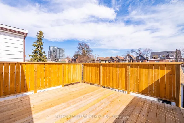 Additional image 37 of 589 St Clarens Ave