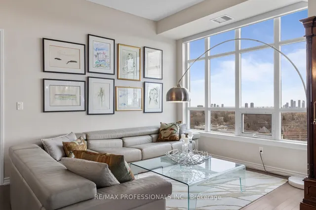 1135 Royal York Rd Unit 1203