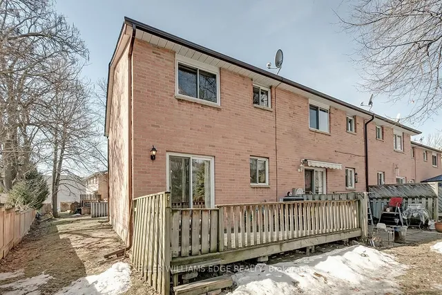 Additional image 38 of 42 Brock St Unit 10