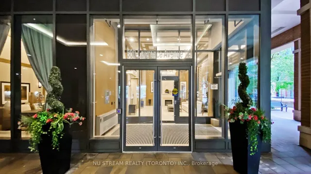 Additional image 5 of 800 Lawrence Ave Unit 812