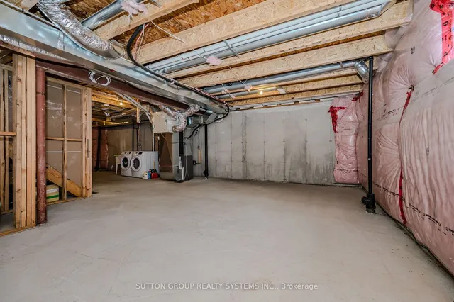 Additional image 8 of 230 Avonsyde Blvd Unit 37