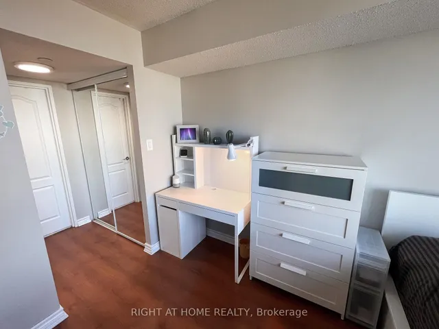 Additional image 12 of 38 Elm St Unit 3207