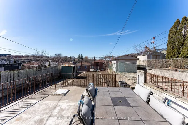 Additional image 45 of 532 Westmount Ave