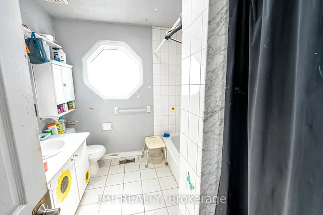 Additional image 30 of 35 Marlebon Rd