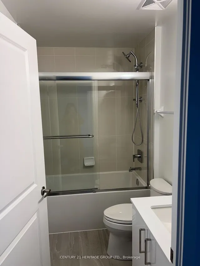 Additional image 9 of 543 Richmond St Unit LPH 4