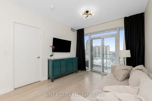 Additional image 6 of 501 St. Clair Ave Unit 1304