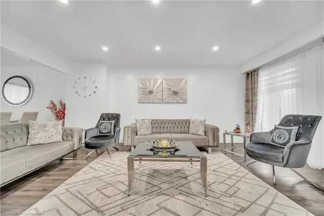 Additional image 8 of 156 Fanshawe Dr