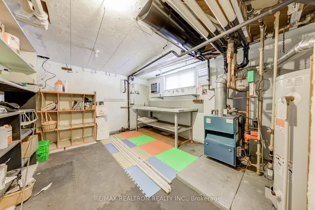 Additional image 21 of 154 La Rose Ave