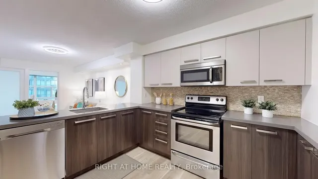 Additional image 23 of 11 St Joseph St Unit 402