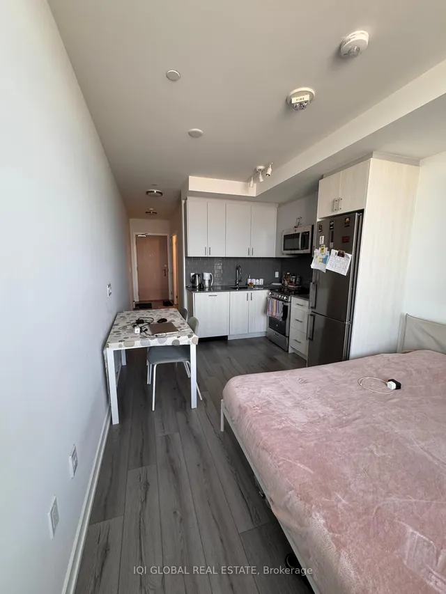 Additional image 4 of 1195 The Queensway N/A Unit 601