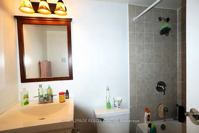 Additional image 8 of 15 Albright Rd Unit 17