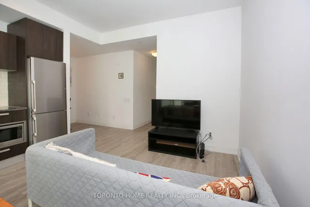 Additional image 17 of 50 Charles St Unit 1011