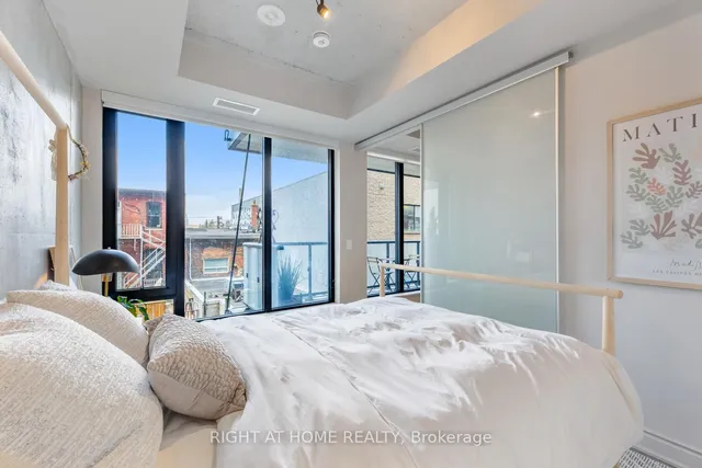 Additional image 11 of 608 Richmond St Unit 320