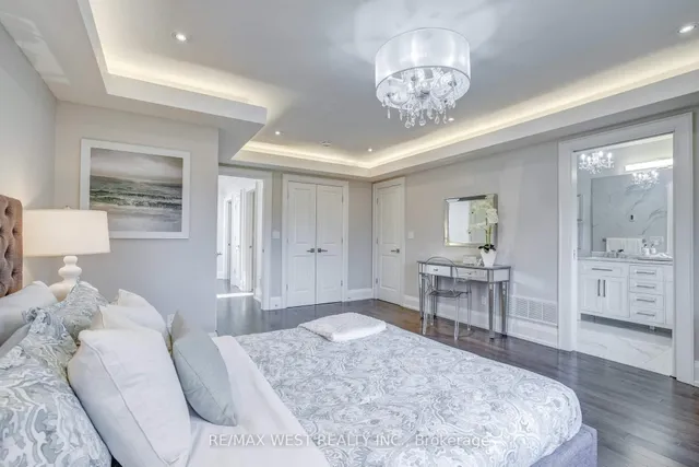 Additional image 9 of 352B Lawrence Ave