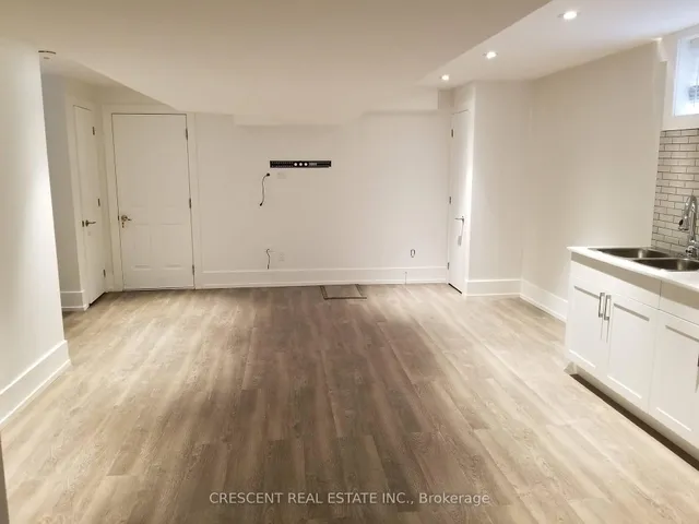 Additional image 43 of 1204 Islington Ave