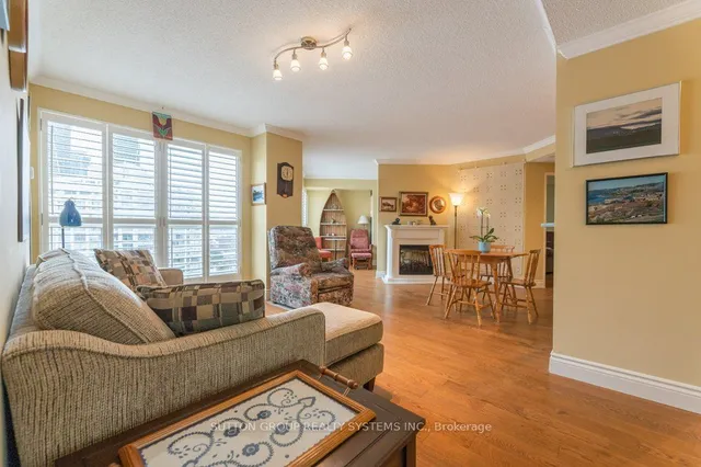 Additional image 10 of 2267 Lakeshore Blvd Unit 923