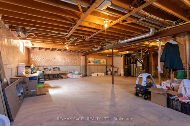 Additional image 43 of 54 Grasswood St