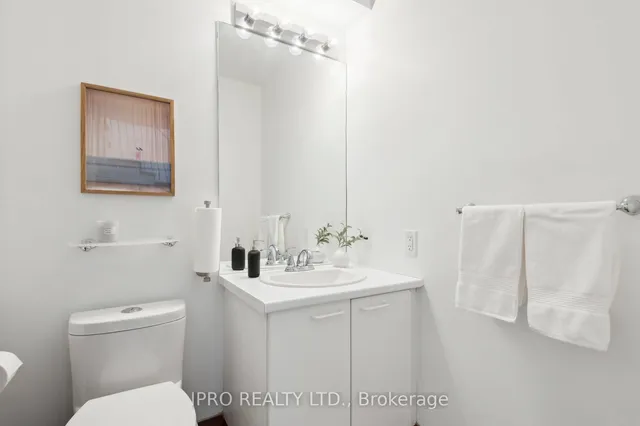 Additional image 20 of 912D Logan Ave