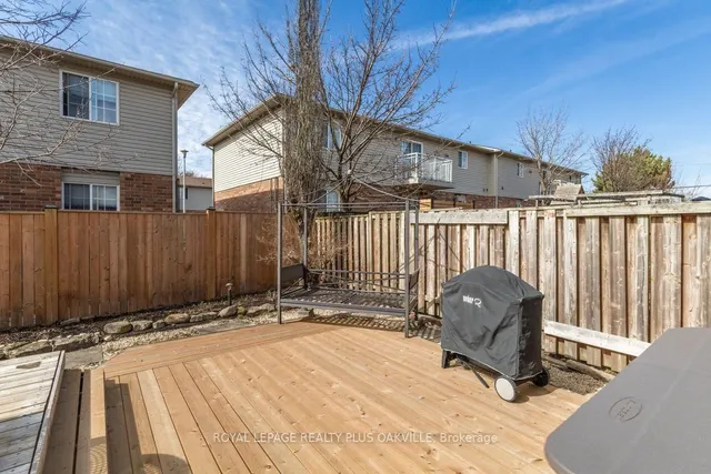 Additional image 26 of 16 Grayrocks Ave