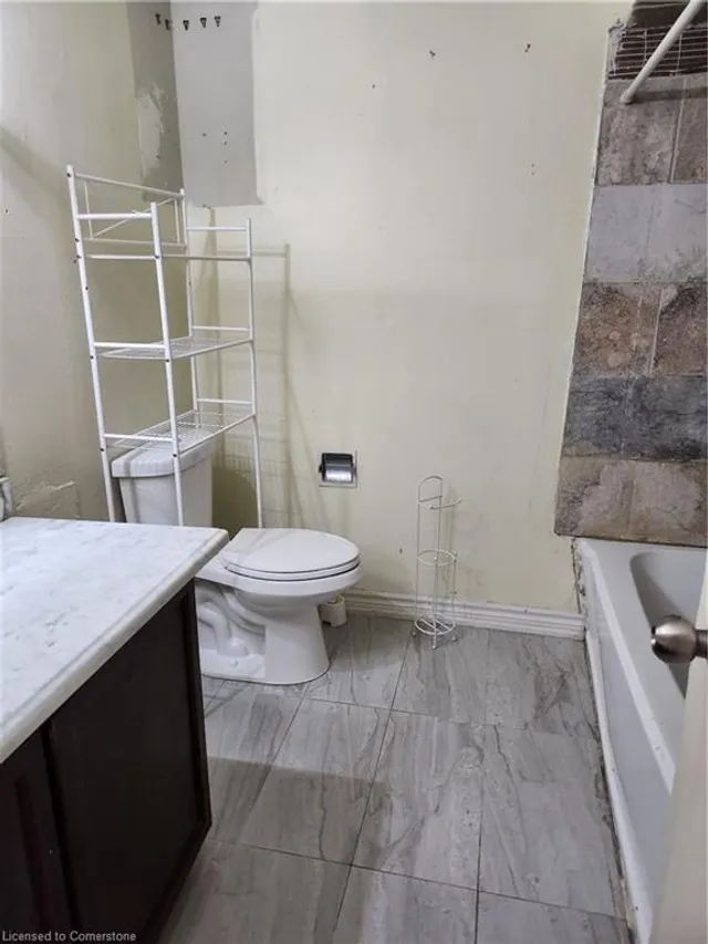 Additional image 6 of 34 Harmsworth Ave