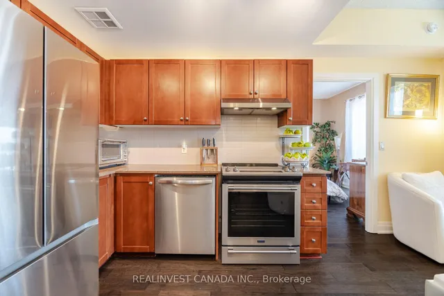 Additional image 13 of 2737 Keele St Unit 905