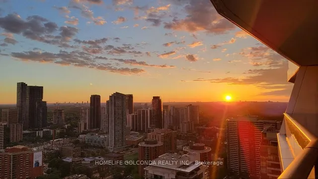 Additional image 37 of 85 wood St Unit PH08