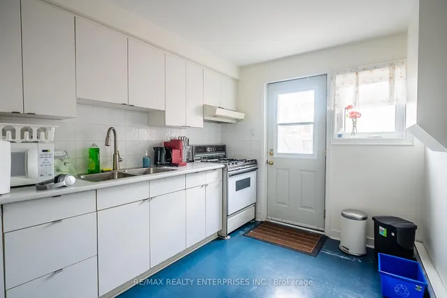 Additional image 11 of 109 Huron St