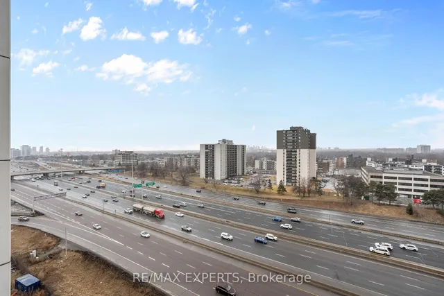 Additional image 29 of 30 Gibbs Rd Unit 1102