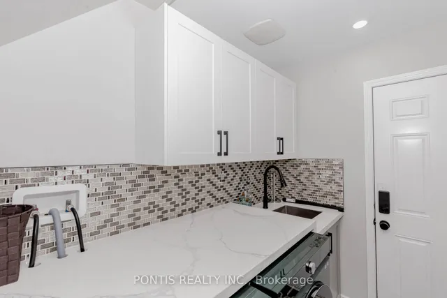 Additional image 9 of 33 Tight Crt