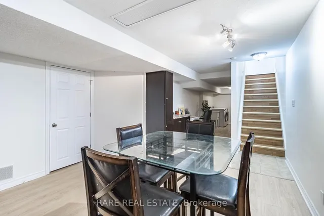 Additional image 34 of 46 Bottomwood St