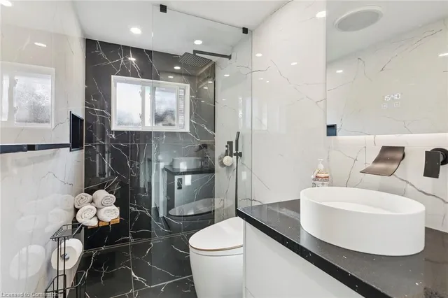 Additional image 18 of 21 Toynbee Terr